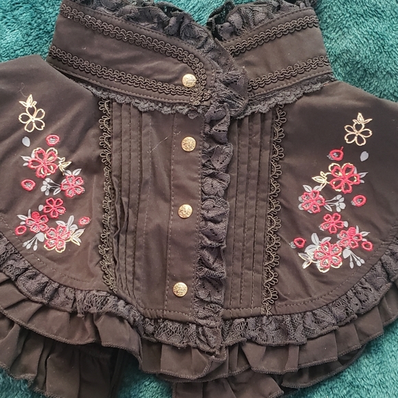 One of a kind OZZ On gothic lolita floral capelet - Picture 2 of 4